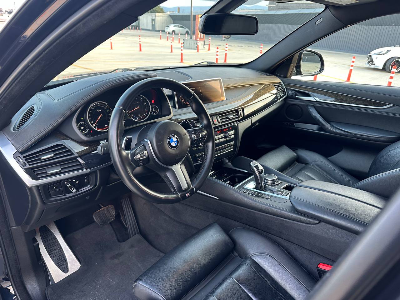 X6 BMW