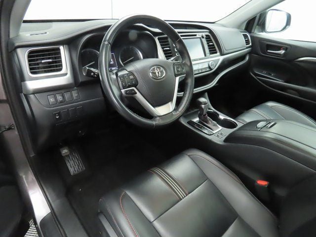 Highlander TOYOTA